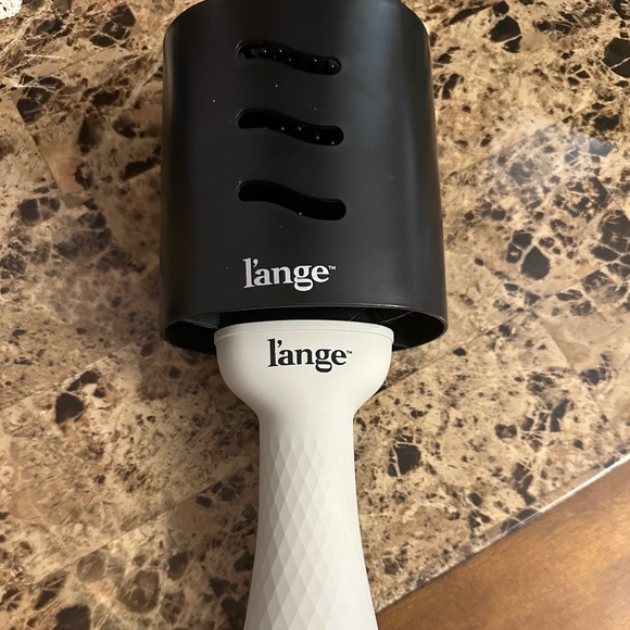 Lange Le Volume 2-in-1 Titanium Brush Dryer